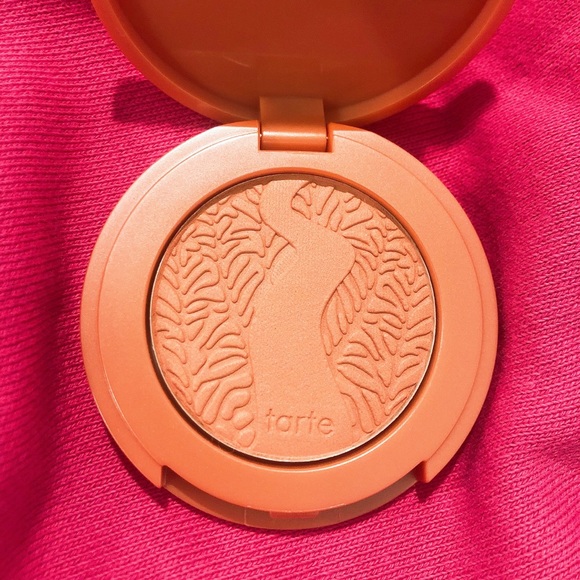 🍒Tarte Blush Quirky🍒 - Picture 2 of 7